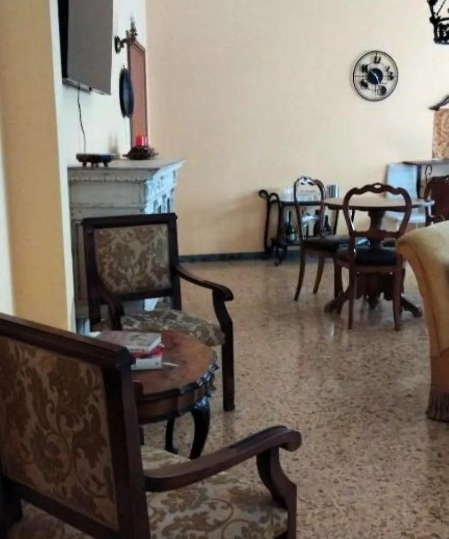 La Dimora Di Anna Hotel Chiusi 0*,  Italy